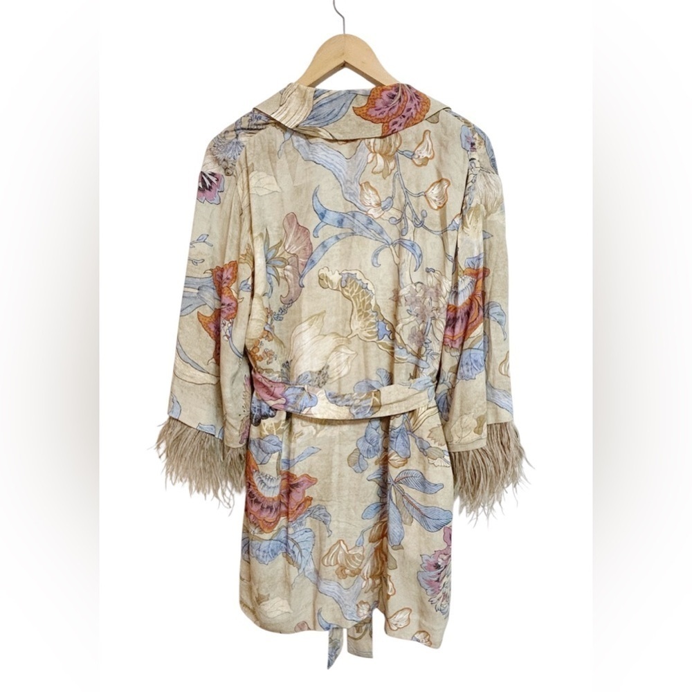 UNGARO Women's Courtney Feather-Trim Wrap Cardigan NEW WITH TAG SIZE US M NWT - Picture 6 of 8